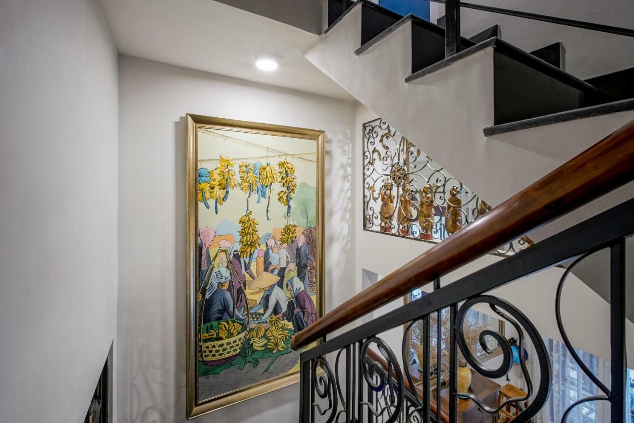 Mira Moon - Calmette Bed & Breakfast Ho Şi Min Dış mekan fotoğraf